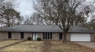 2910 Longwood Drive Jackson, MS 39212