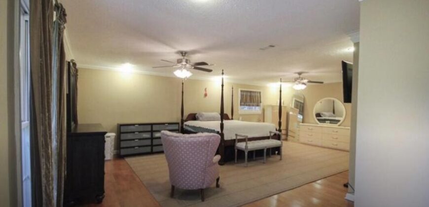4179 Ridgewood Road, Jackson, MS