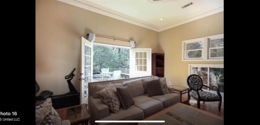 4179 Ridgewood Road, Jackson, MS
